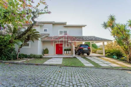 Casa de Condomínio com 4 Quartos à venda, 600m² no Badu, Niterói