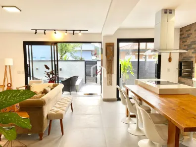 Casa de Condomínio com 4 Quartos à venda, 170m² no Praia do Sape, Ubatuba