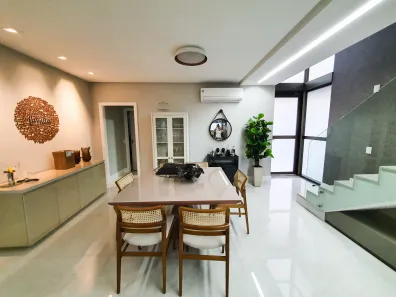 Casa de Condomínio com 5 Quartos à venda, 340m² no Mata da Praia, Vitória