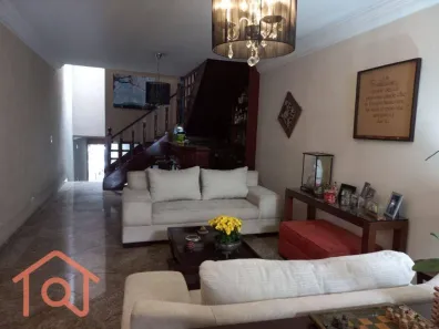 Sobrado com 3 Quartos à venda, 173m² no Jardim Aeroporto, São Paulo