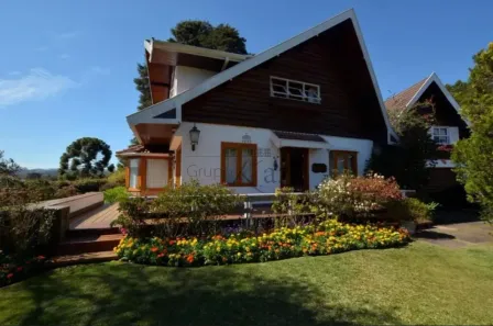 Casa com 7 Quartos à venda, 1044m² no Manancial, Campos do Jordão