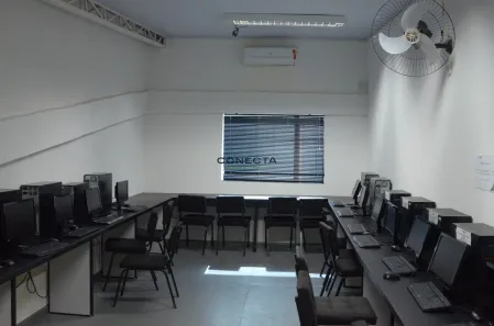 Sala Comercial para alugar, 618m² no Centro, Londrina