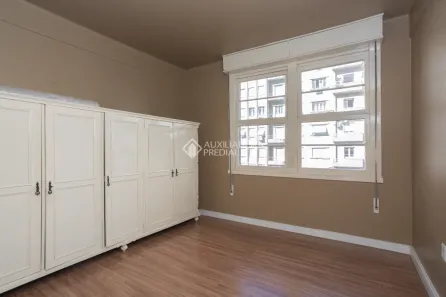 Apartamento com 2 Quartos à venda, 65m² no Centro Histórico, Porto Alegre