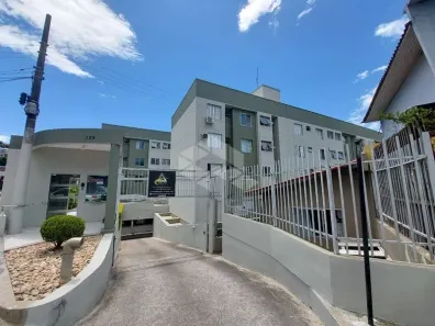 Apartamento com 1 Quarto para alugar, 45m² no Agronômica, Florianópolis
