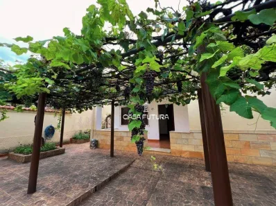 Casa com 3 Quartos à venda, 160m² no Centro, Bananal