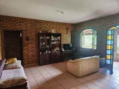 Fazenda/Sítio com 4 Quartos à venda, 600m² no Labareda, Rio Acima