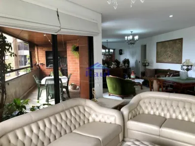 Apartamento com 4 Quartos à venda, 240m² no Jardim Vitória Régia, São Paulo