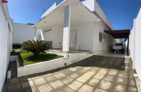 Casa com 4 Quartos à venda, 210m² no Lagoa das Flores, Vitória da Conquista