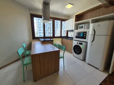 Apartamento com 2 Quartos para alugar, 120m² no Hauer, Curitiba