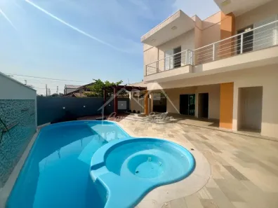 Sobrado com 4 Quartos à venda, 251m² no Cidade Nova Peruíbe, Peruíbe