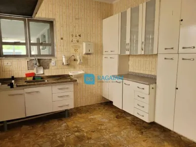 Casa com 5 Quartos para venda ou aluguel, 350m² no Vila Olímpia, São Paulo