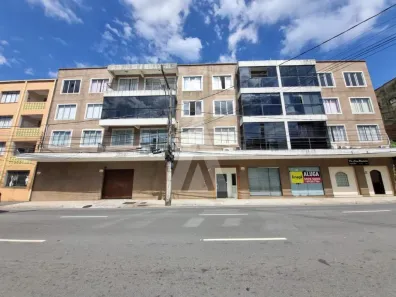 Apartamento com 3 Quartos para alugar, 138m² no Centro, Joinville