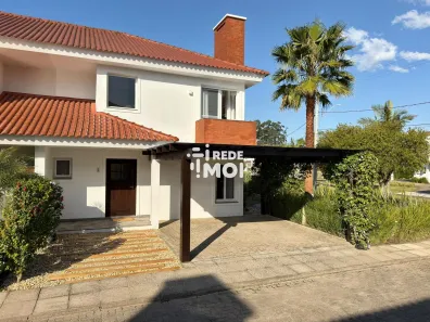Casa de Condomínio com 4 Quartos à venda, 147m² no Estrada do Mar, Xangri-Lá