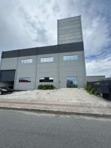 Galpão/Depósito/Armazém para alugar, 900m² no Praça, Tijucas