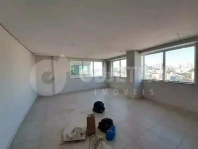 Sala Comercial para alugar, 60m² no Tabajaras, Uberlândia