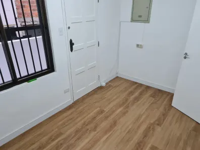 Sala Comercial para alugar, 62m² no Pitangueiras, Guarujá