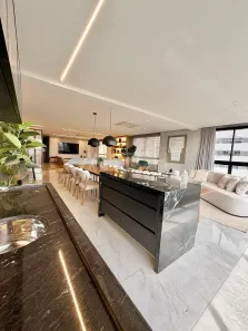 Apartamento com 4 Quartos à venda, 244m² no Jardim Goiás, Goiânia