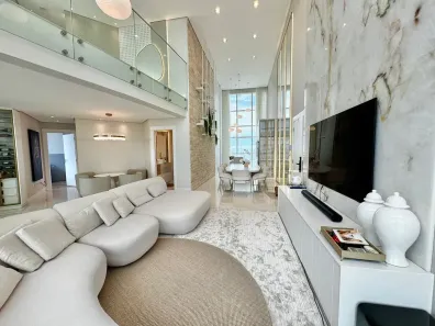 Apartamento com 4 Quartos para alugar, 280m² no Centro, Balneário Camboriú