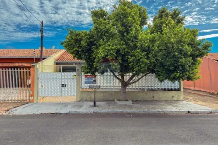 Casa com 3 Quartos à venda, 70m² no Residencial Monte Castelo, Cambé