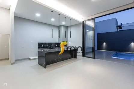 Casa de Condomínio com 4 Quartos à venda, 239m² no Jardim Botânico, Uberlândia