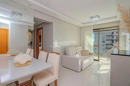 Apartamento com 2 Quartos para alugar, 74m² no Santa Maria Goretti, Porto Alegre