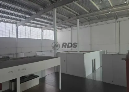 Galpão/Depósito/Armazém para alugar, 2671m² no Casa Grande, Diadema