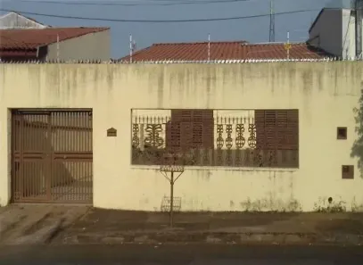 Casa com 3 Quartos à venda, 164m² no Parque Residencial Versailles, Sumaré