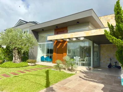 Casa de Condomínio com 3 Quartos à venda, 155m² no Capão da Canoa, Capão da Canoa