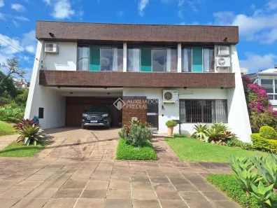 Casa de Condomínio com 3 Quartos à venda, 250m² no Santa Tereza, Porto Alegre