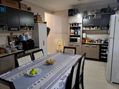 Casa com 2 Quartos à venda, 175m² no Loteamento Villa Branca, Jacareí