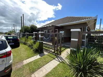 Casa com 2 Quartos à venda, 80m² no Tramandaí, Tramandaí