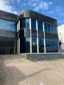 Galpão/Depósito/Armazém para venda ou aluguel, 384m² no Parque Nova Suíça, Valinhos