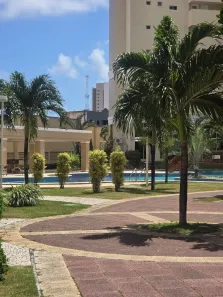 Apartamento com 2 Quartos para alugar, 70m² no Cambeba, Fortaleza