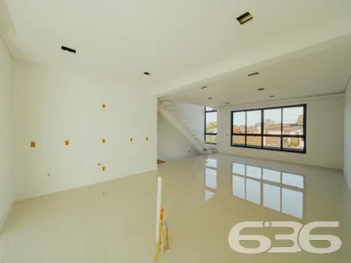 Sobrado com 3 Quartos à venda, 177m² no Floresta, Joinville