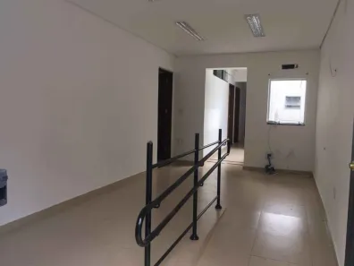 Prédio Comercial à venda, 260m² no Vila Noemy, Bauru