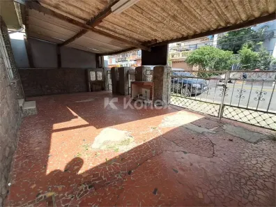 Casa com 3 Quartos à venda, 400m² no Vila Gustavo, São Paulo