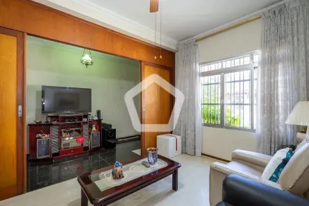 Casa com 3 Quartos à venda, 200m² no Mirandópolis, São Paulo