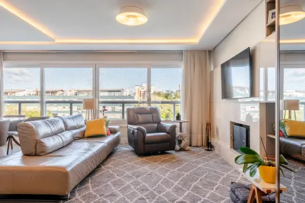 Apartamento com 3 Quartos à venda, 138m² no Rio Branco, Porto Alegre