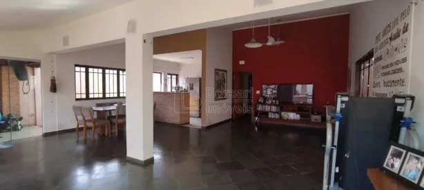 Casa com 3 Quartos à venda, 277m² no Vila Harmonia, Araraquara