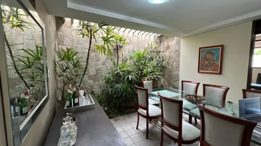 Casa com 4 Quartos à venda, 365m² no Pitimbu, Natal