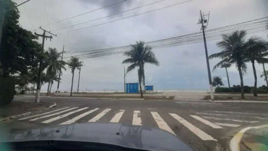 Casa com 2 Quartos à venda, 97m² no Real, Praia Grande