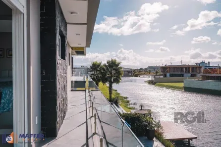 Casa de Condomínio com 5 Quartos à venda, 363m² no Centro, Xangri-Lá