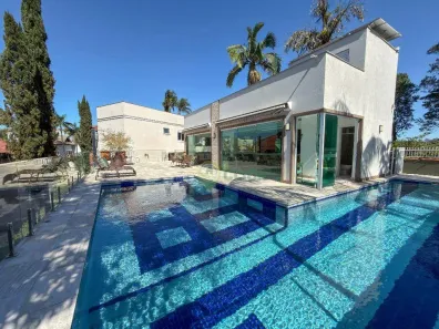 Casa de Condomínio com 5 Quartos à venda, 715m² no Glória, Joinville