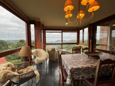 Apartamento com 2 Quartos à venda, 133m² no Avenida Central, Gramado