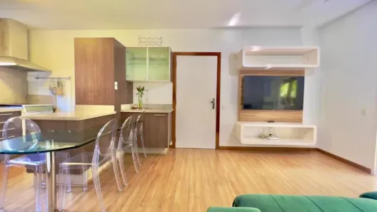 Apartamento com 2 Quartos à venda, 75m² no Lagoa da Conceição, Florianópolis