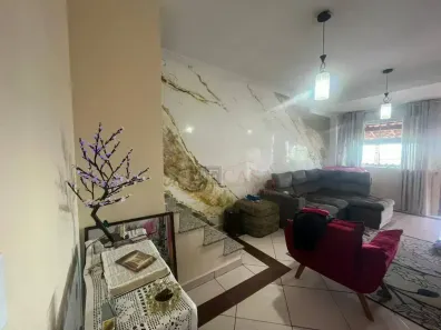 Sobrado com 2 Quartos à venda, 172m² no Parque Boturussu, São Paulo