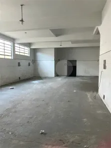 Galpão/Depósito/Armazém para alugar, 400m² no Vila Ré, São Paulo