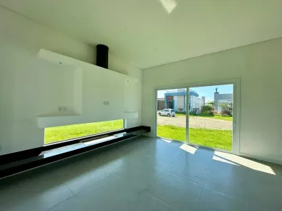 Casa de Condomínio com 4 Quartos à venda, 183m² no Capão da Canoa, Capão da Canoa