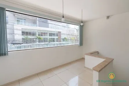 Sala Comercial à venda, 180m² no Vila Gertrudes, São Paulo