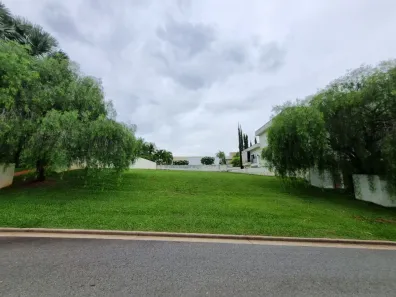Lote/Terreno à venda, 839m² no Residencial Alphaville Flamboyant, Goiânia